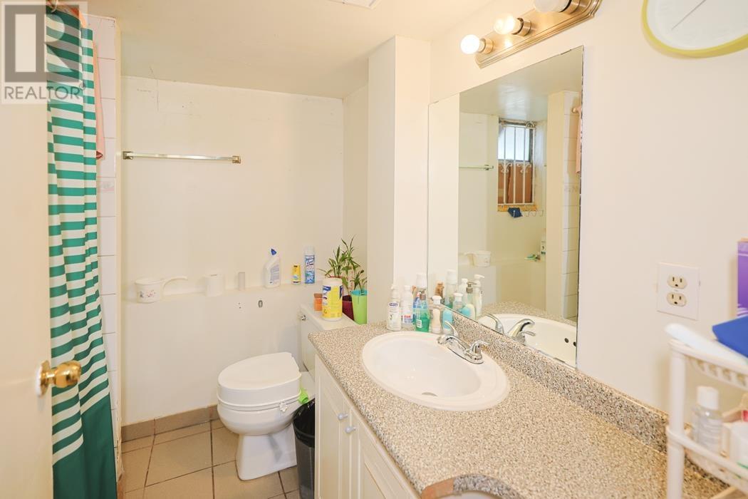 Listing Picture 19 of 25 : 1491 E 41ST AVENUE, Vancouver / 溫哥華 - 魯藝地產 Yvonne Lu Group - MLS Medallion Club Member