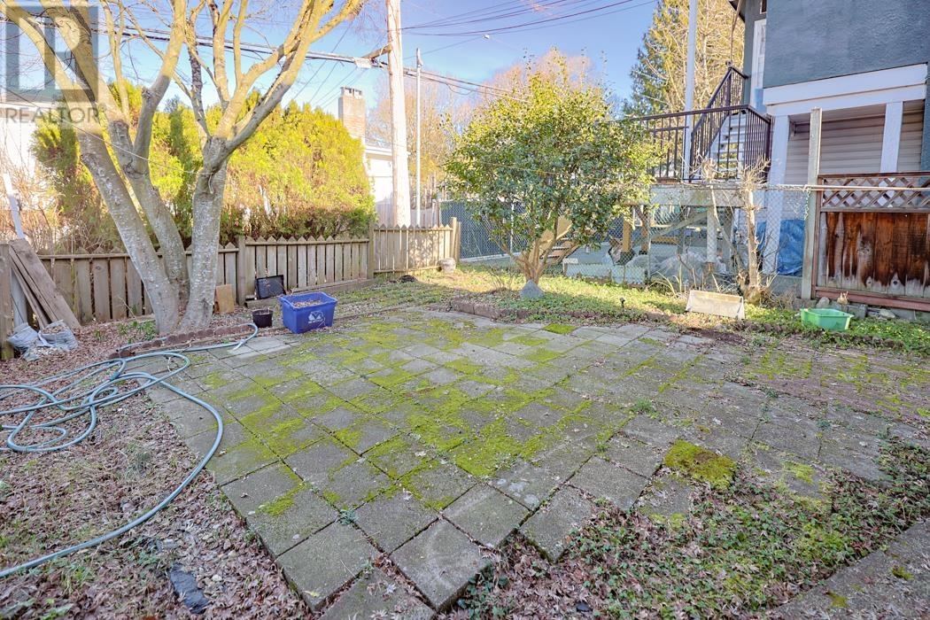 Listing Picture 24 of 25 : 1491 E 41ST AVENUE, Vancouver / 溫哥華 - 魯藝地產 Yvonne Lu Group - MLS Medallion Club Member