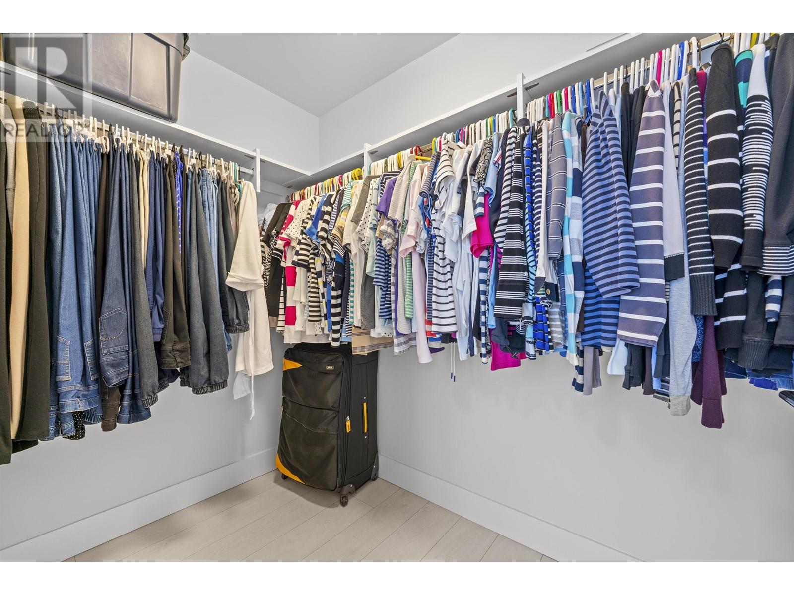 Listing Picture 15 of 33 : 464 8575 RIVERGRASS DRIVE, Vancouver / 溫哥華 - 魯藝地產 Yvonne Lu Group - MLS Medallion Club Member