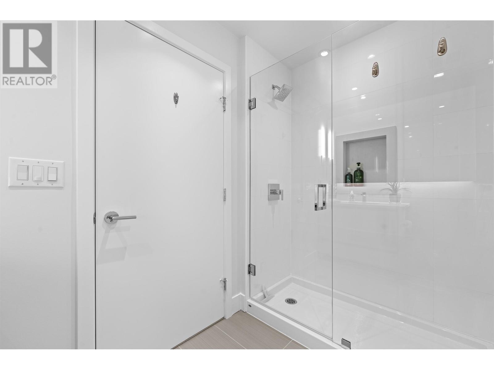 Listing Picture 21 of 33 : 464 8575 RIVERGRASS DRIVE, Vancouver / 溫哥華 - 魯藝地產 Yvonne Lu Group - MLS Medallion Club Member