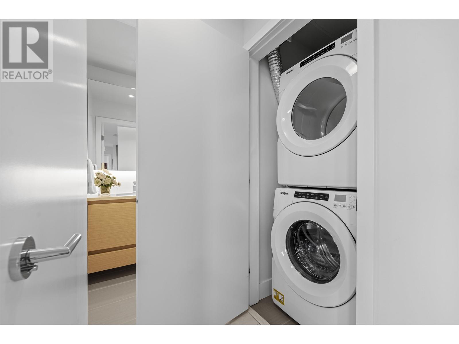 Listing Picture 22 of 33 : 464 8575 RIVERGRASS DRIVE, Vancouver / 溫哥華 - 魯藝地產 Yvonne Lu Group - MLS Medallion Club Member