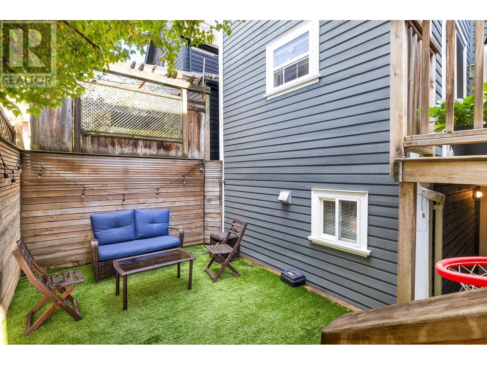 Listing Picture 27 of 39 : 431 HEATLEY AVENUE, Vancouver / 溫哥華 - 魯藝地產 Yvonne Lu Group - MLS Medallion Club Member