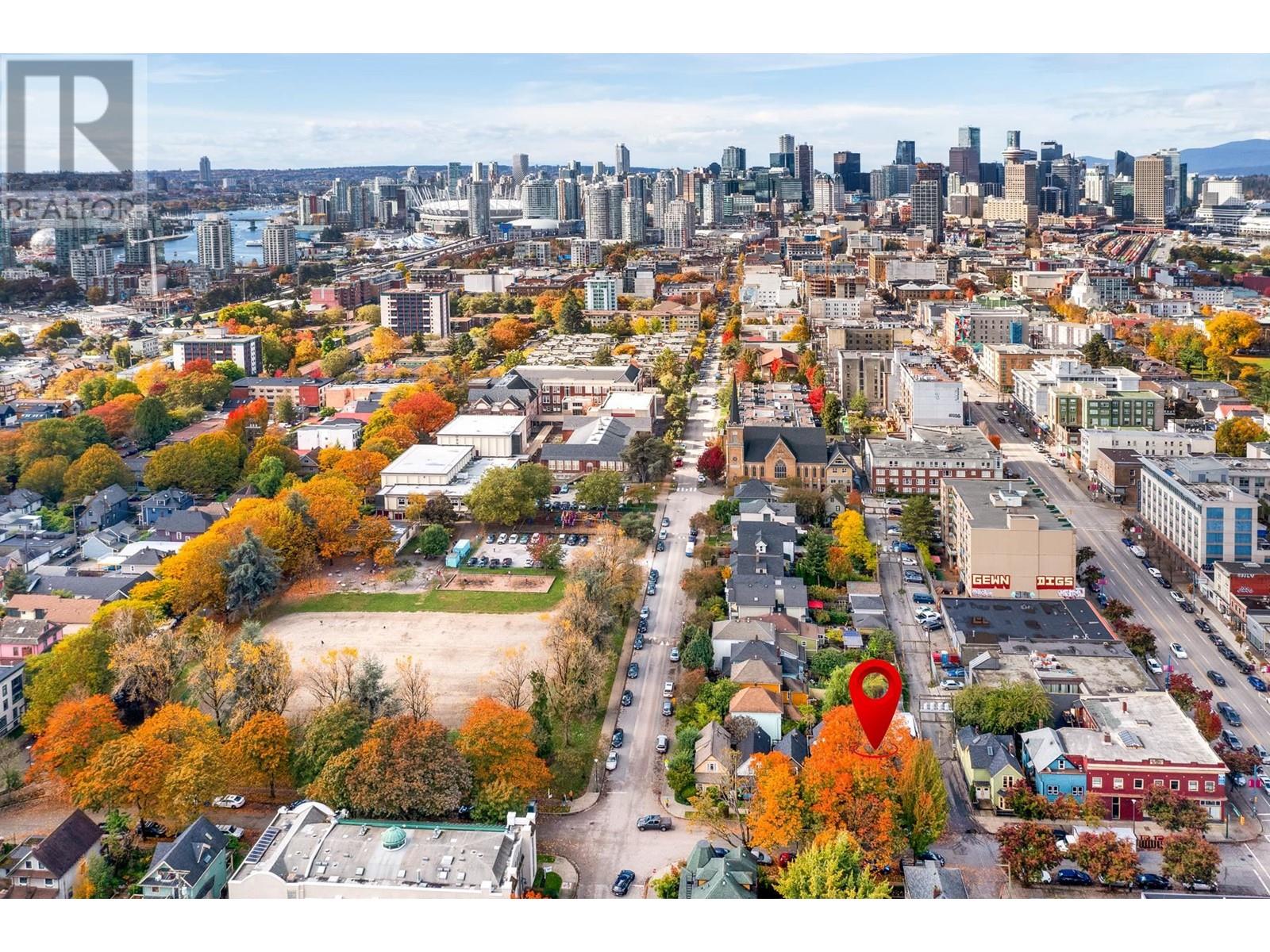 Listing Picture 36 of 39 : 431 HEATLEY AVENUE, Vancouver / 溫哥華 - 魯藝地產 Yvonne Lu Group - MLS Medallion Club Member