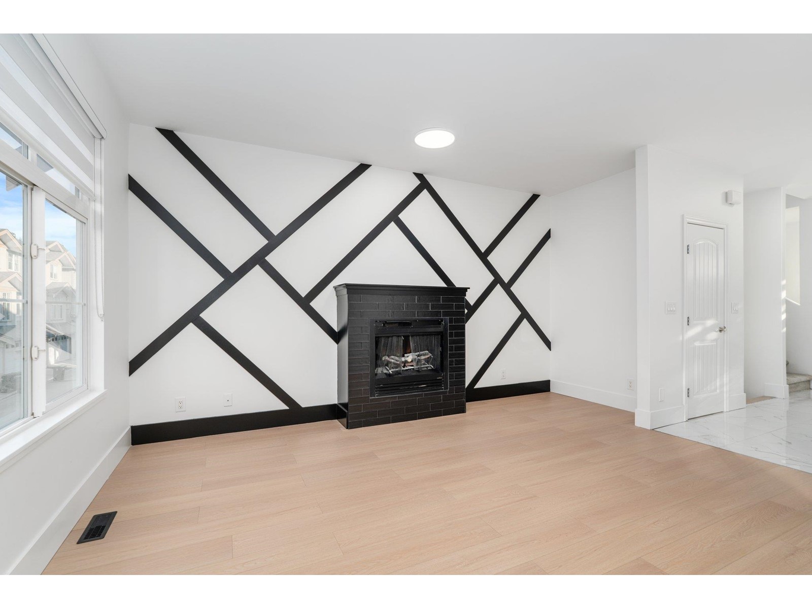 Property at 27 7518 138 STREET image 5