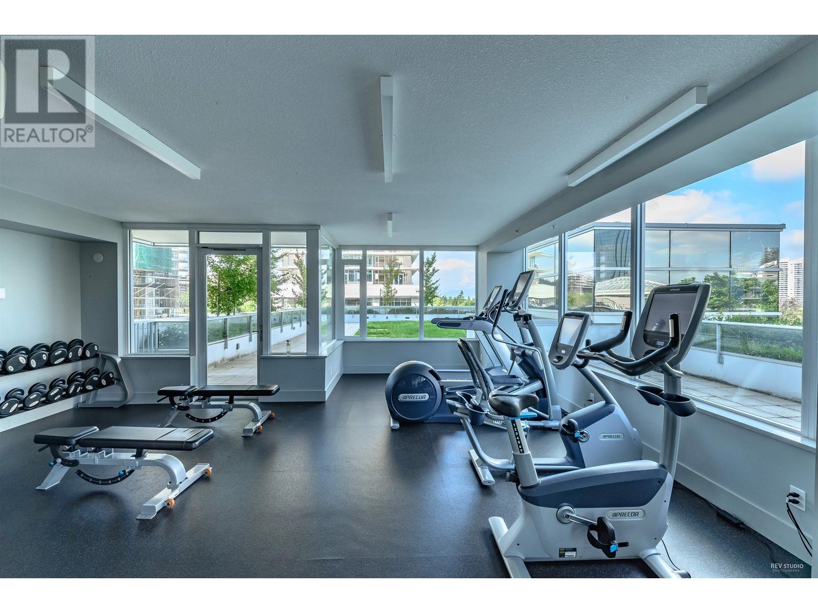 Listing Picture 23 of 26 : 2807 6333 SILVER AVENUE, Burnaby / 本拿比 - 魯藝地產 Yvonne Lu Group - MLS Medallion Club Member