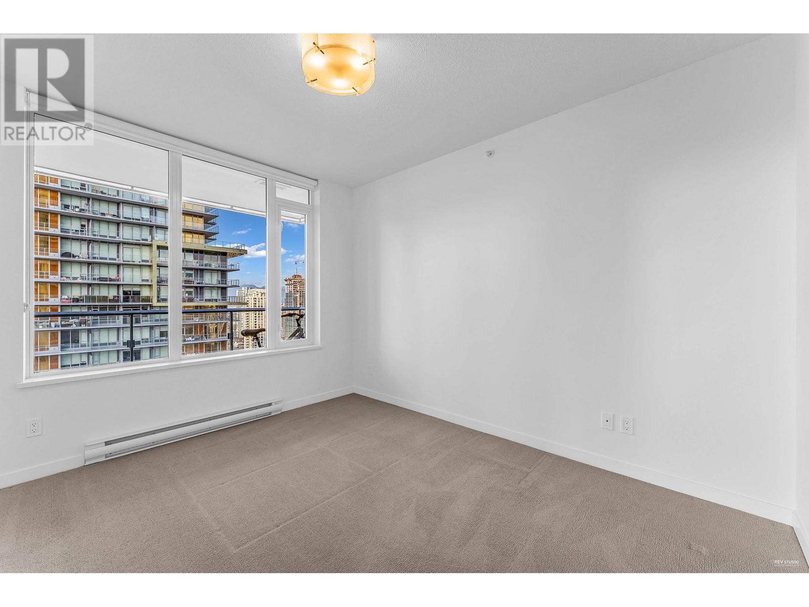 Listing Picture 13 of 26 : 2807 6333 SILVER AVENUE, Burnaby / 本拿比 - 魯藝地產 Yvonne Lu Group - MLS Medallion Club Member