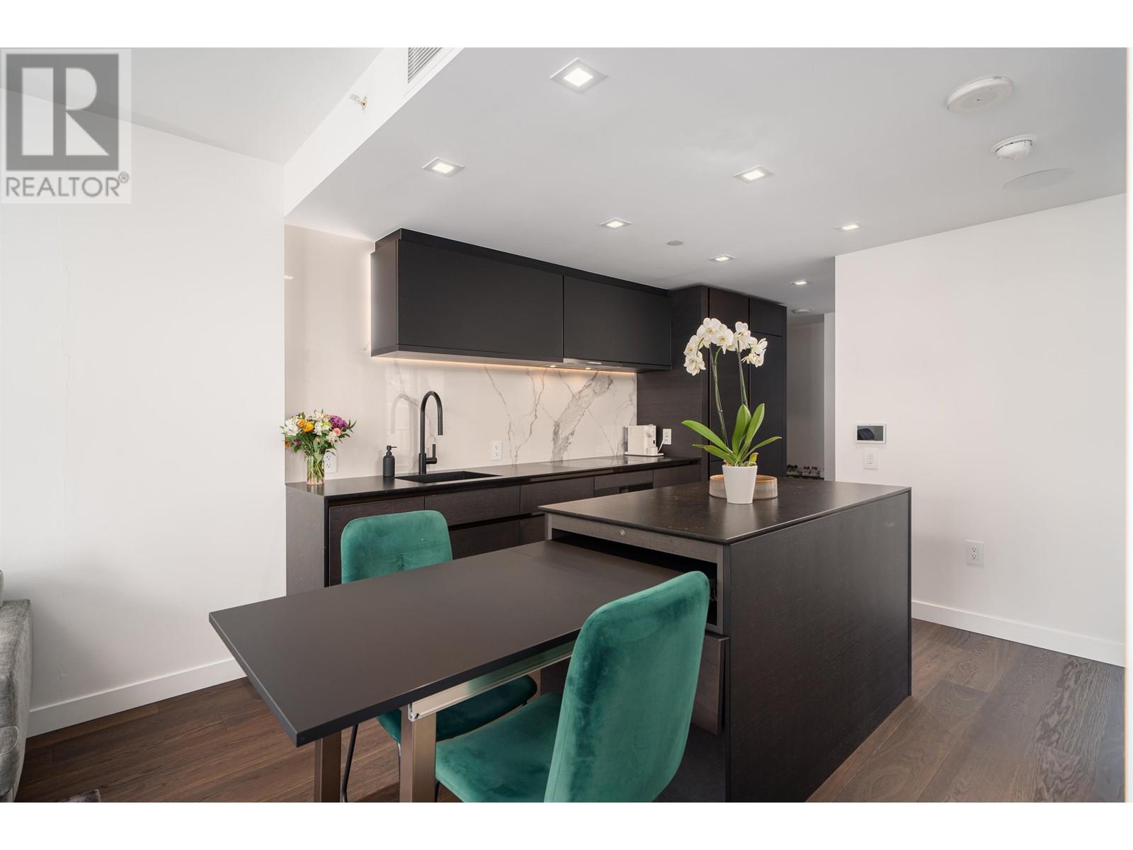 1905 620 Cardero Street, Vancouver, British Columbia  V6G 0C7 - Photo 10 - R2953717