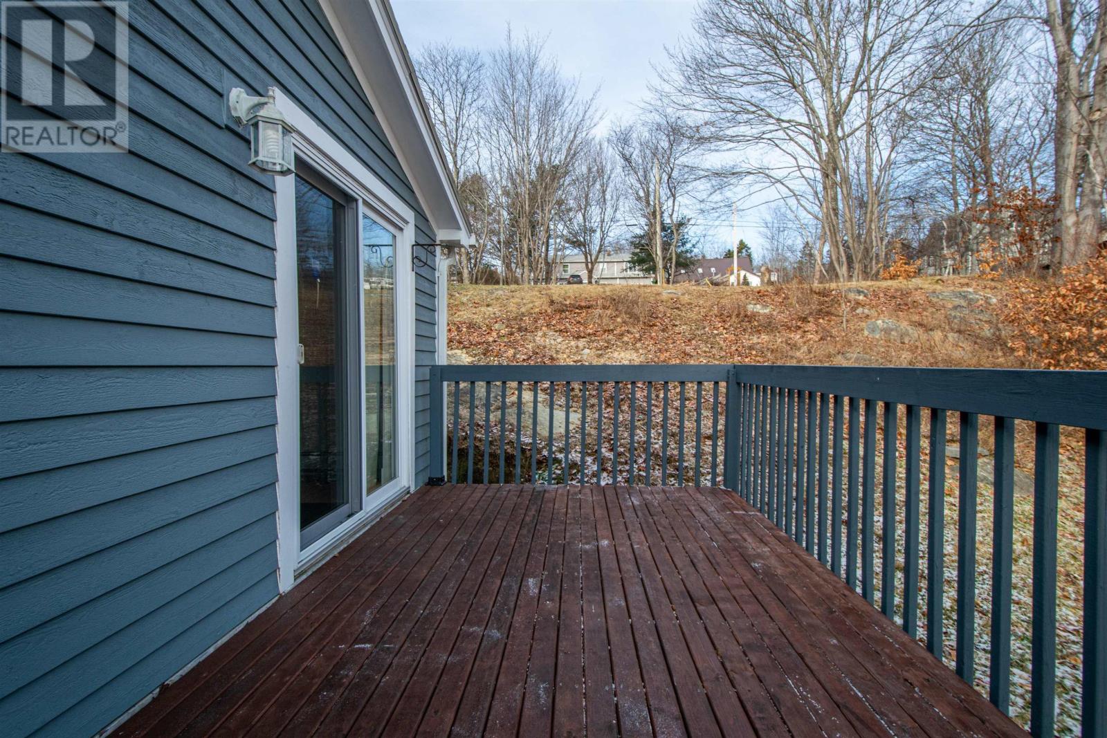 22 Borden Street, Bedford, Nova Scotia  B4A 1W2 - Photo 23 - 202501963