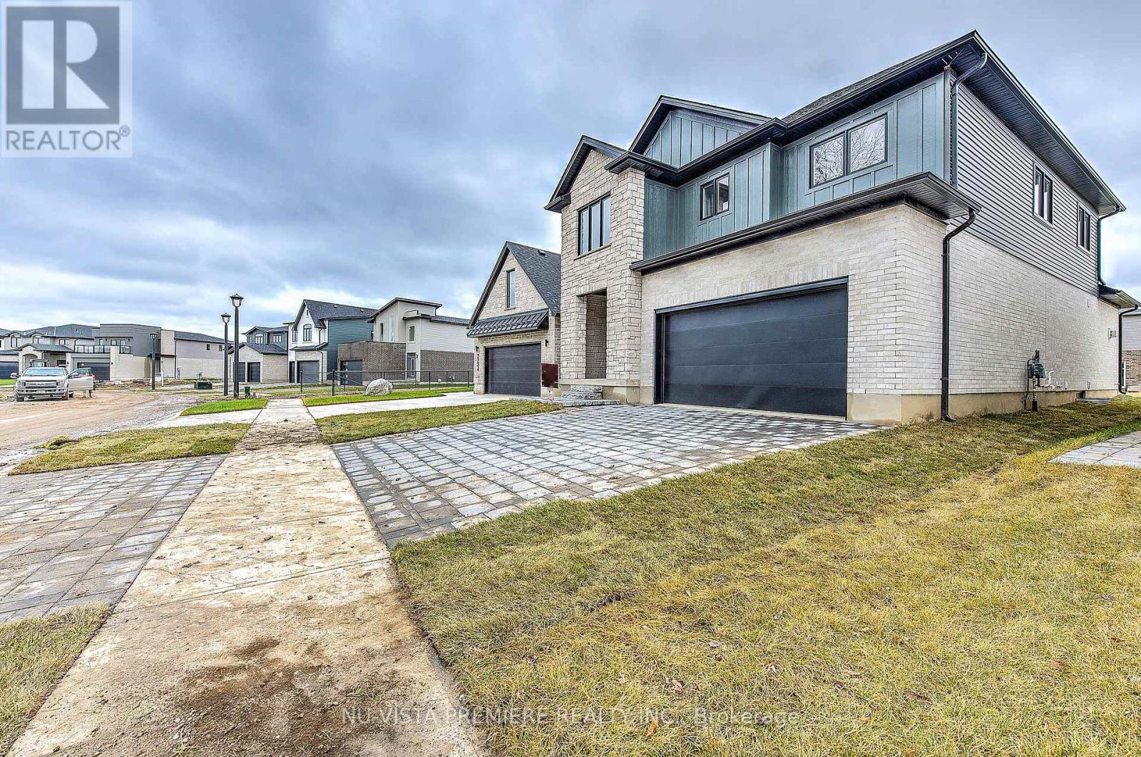 Property at 2228 SADDLEROCK AVENUE image 3