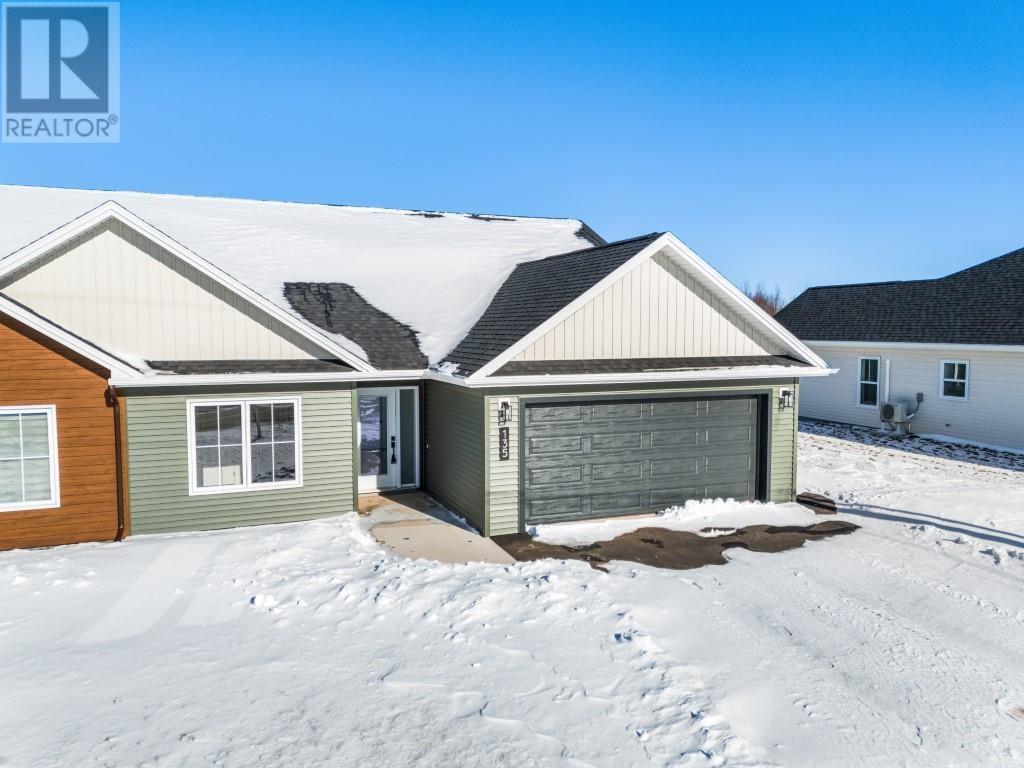 135 Key Avenue, Summerside, Prince Edward Island  C1N 6G3 - Photo 4 - 202501330