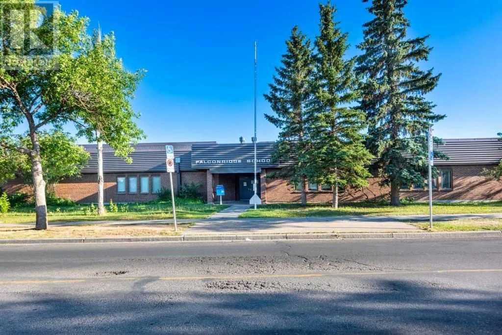 55 Falchurch Road Ne, Calgary, Alberta  T3J 1G6 - Photo 31 - A2183133