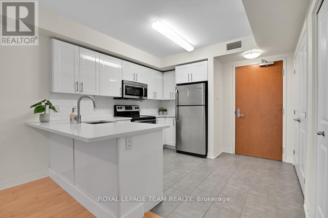 703 - 242 Rideau Street, Ottawa, Ontario  K1N 0B7 - Photo 9 - X11947737