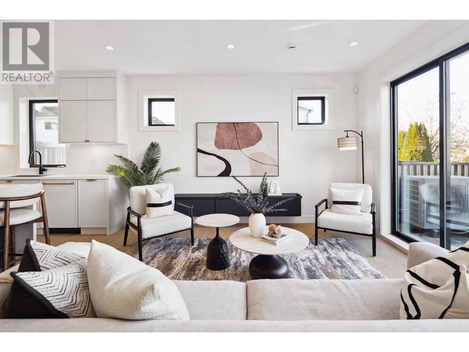 Listing Picture 8 of 36 : 1 2920 GRANT STREET, Vancouver / 溫哥華 - 魯藝地產 Yvonne Lu Group - MLS Medallion Club Member