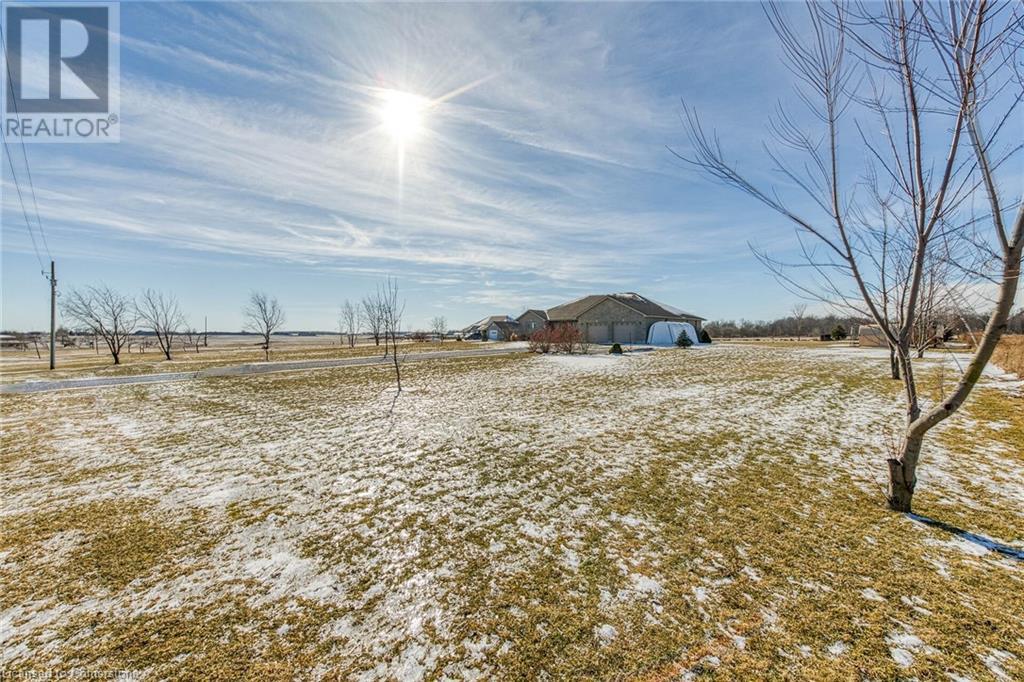 1950 Cheapside Road, Hagersville, Ontario  N0A 1H0 - Photo 2 - 40694042