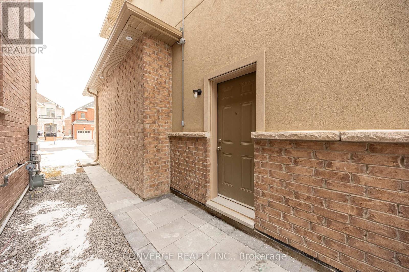 Bsmt - 217 Ronald Guscott Street, Oshawa, Ontario  L1K 3G3 - Photo 3 - E11947864