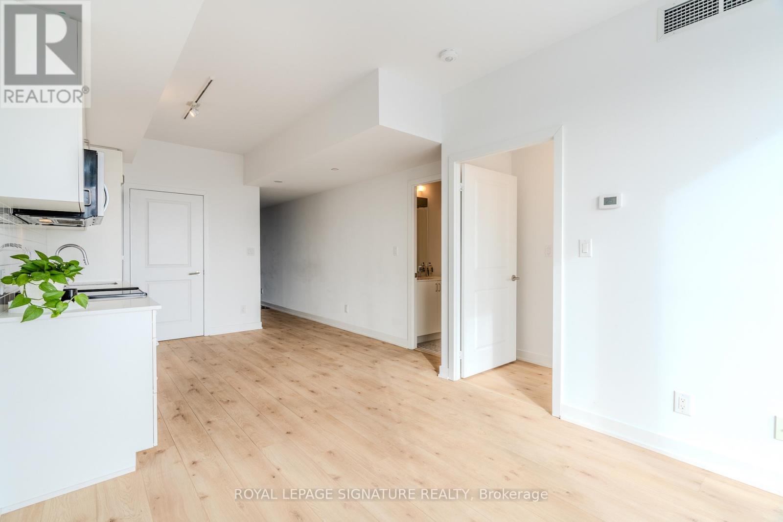 704 - 2799 Kingston Road, Toronto, Ontario  M1M 0E3 - Photo 14 - E11947896