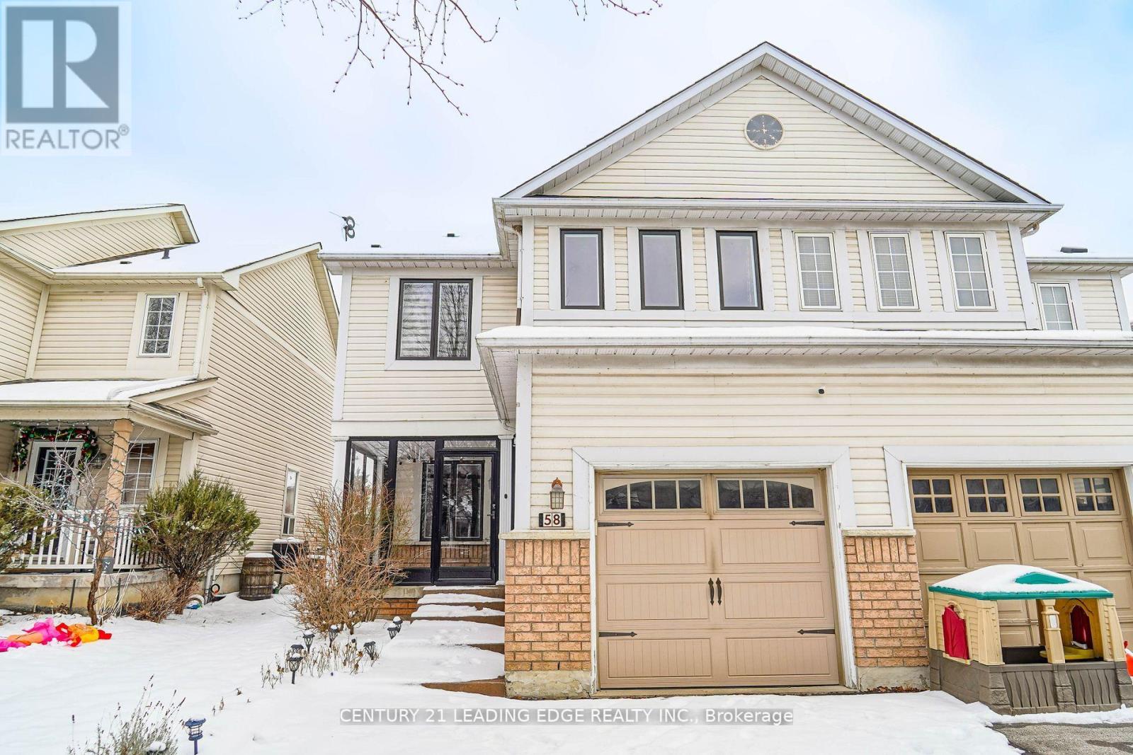 UPPER - 58 REGATTA CRESCENT, Whitby, Ontario