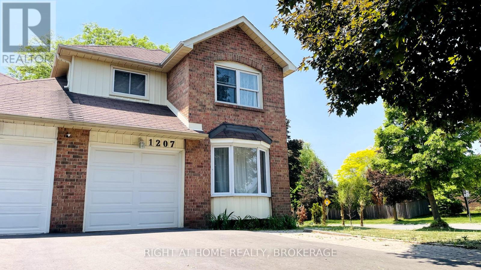 1207 POTTERS WHEEL CRESCENT, Oakville, Ontario