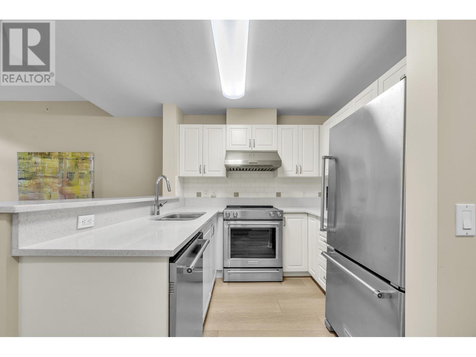 107 2799 Yew Street, Vancouver, British Columbia  V6K 4W2 - Photo 5 - R2961894