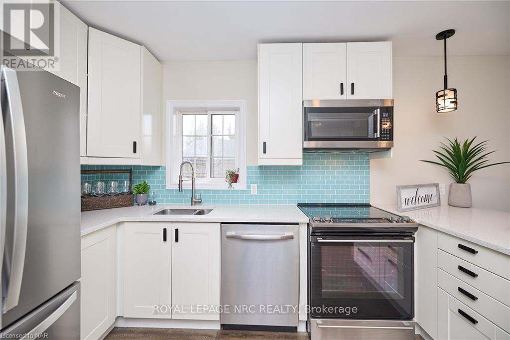 38 Lincoln Road E, Fort Erie (Crystal Beach), Ontario  L0S 1B0 - Photo 11 - X11947981