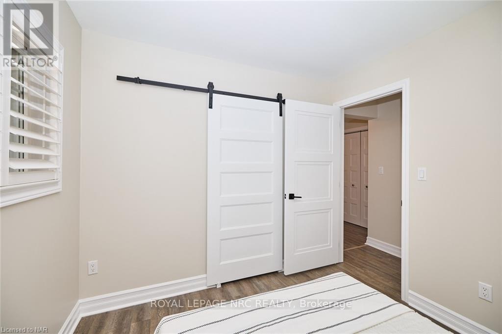 38 Lincoln Road E, Fort Erie (Crystal Beach), Ontario  L0S 1B0 - Photo 16 - X11947981