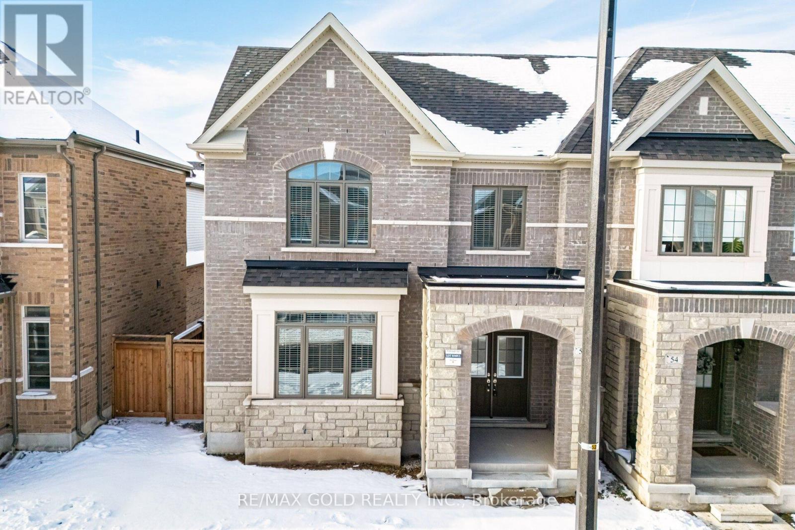 52 BLOCK ROAD, Brampton, Ontario