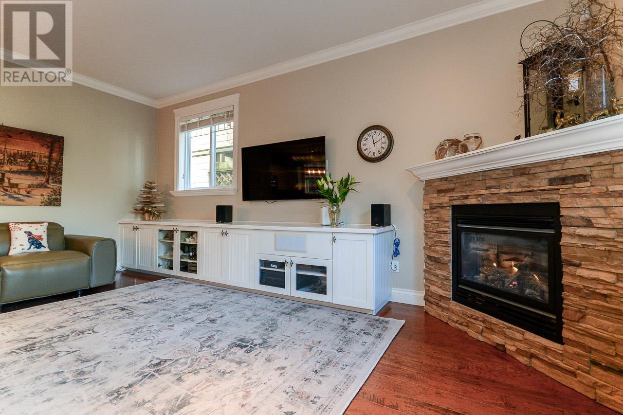 Listing Picture 18 of 40 : 3711 PLEASANT STREET, Richmond / 烈治文 - 魯藝地產 Yvonne Lu Group - MLS Medallion Club Member