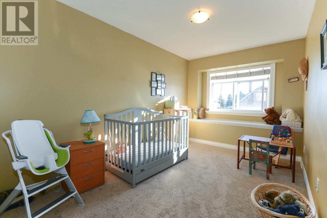 Listing Picture 31 of 40 : 3711 PLEASANT STREET, Richmond / 烈治文 - 魯藝地產 Yvonne Lu Group - MLS Medallion Club Member