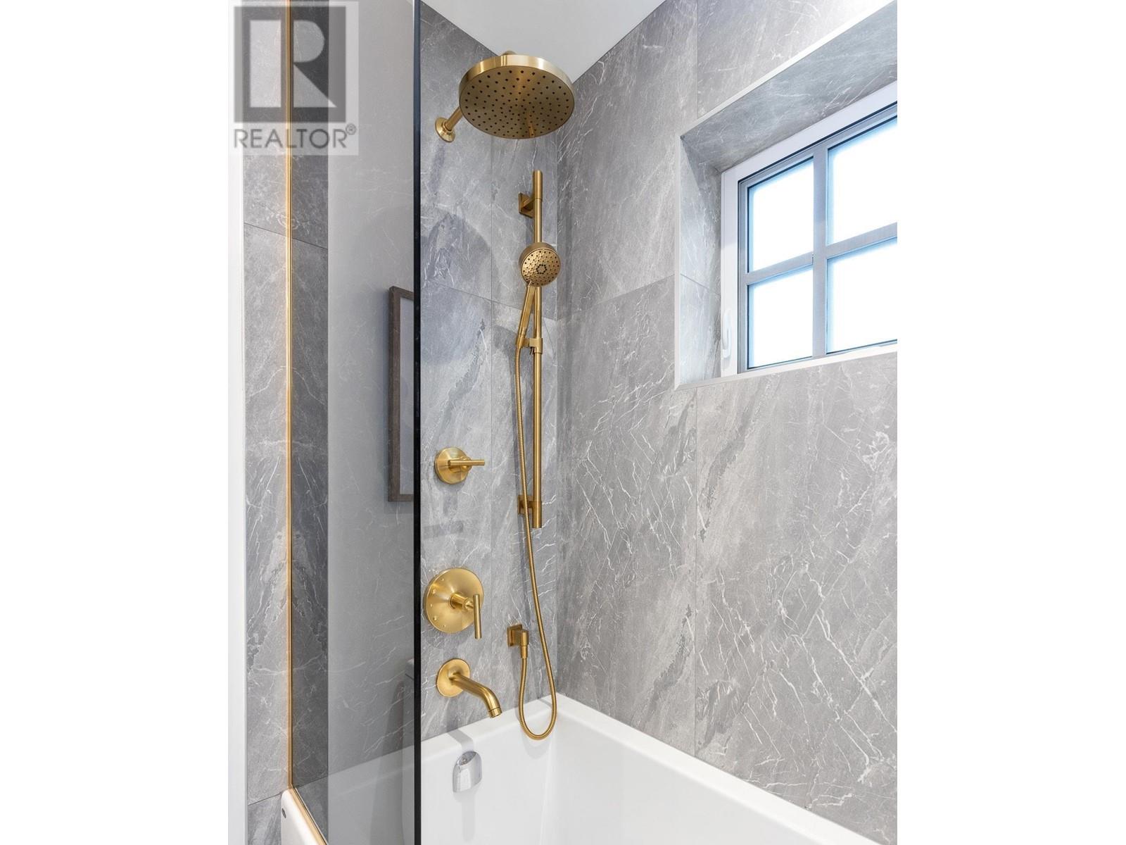 Listing Picture 14 of 19 : 7067 CYPRESS STREET, Vancouver / 溫哥華 - 魯藝地產 Yvonne Lu Group - MLS Medallion Club Member