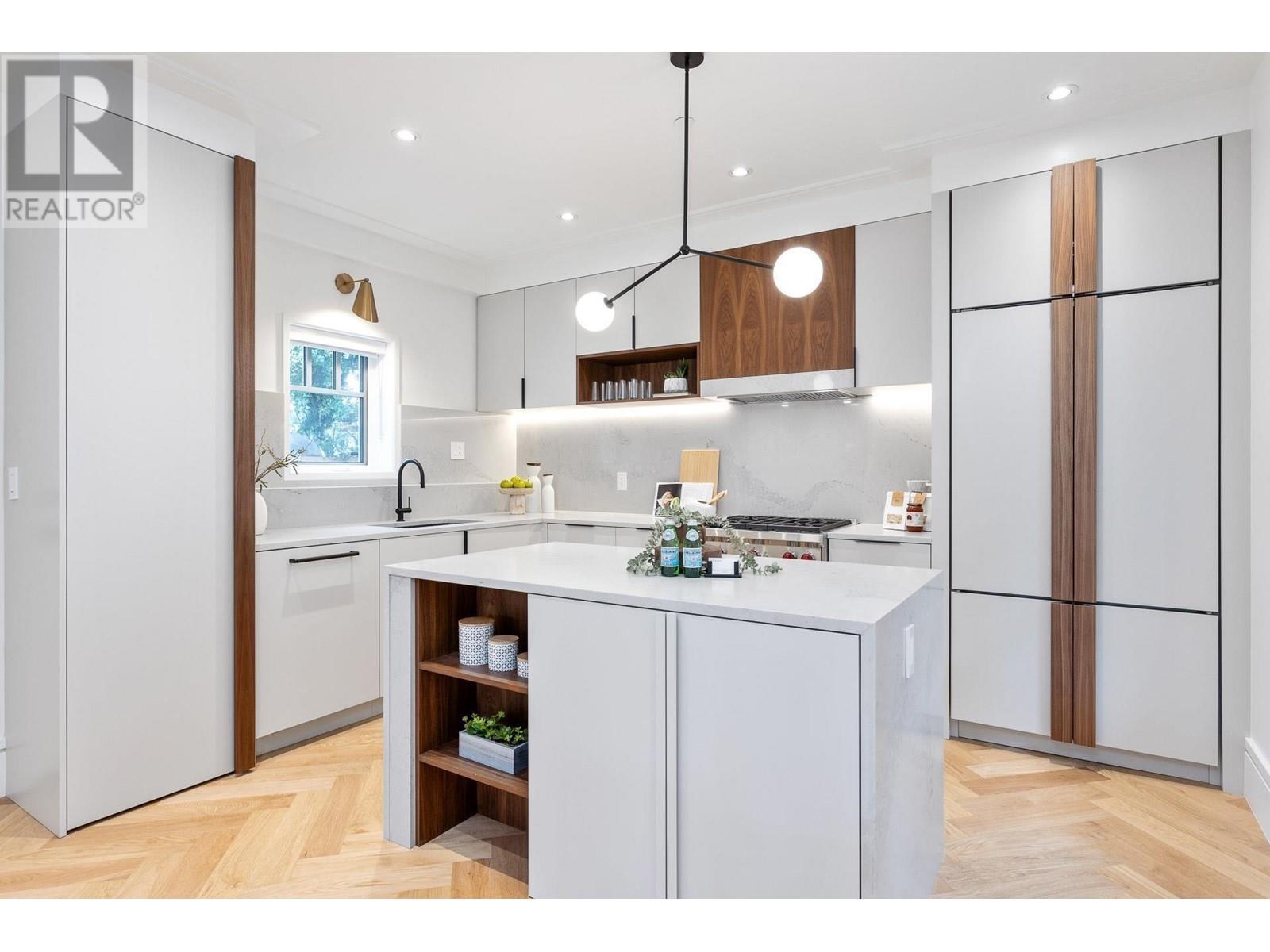 Listing Picture 4 of 19 : 7067 CYPRESS STREET, Vancouver / 溫哥華 - 魯藝地產 Yvonne Lu Group - MLS Medallion Club Member