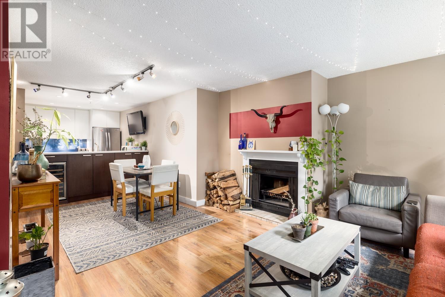 202 936 Bute Street, Vancouver, British Columbia  V6E 1Y8 - Photo 4 - R2961910