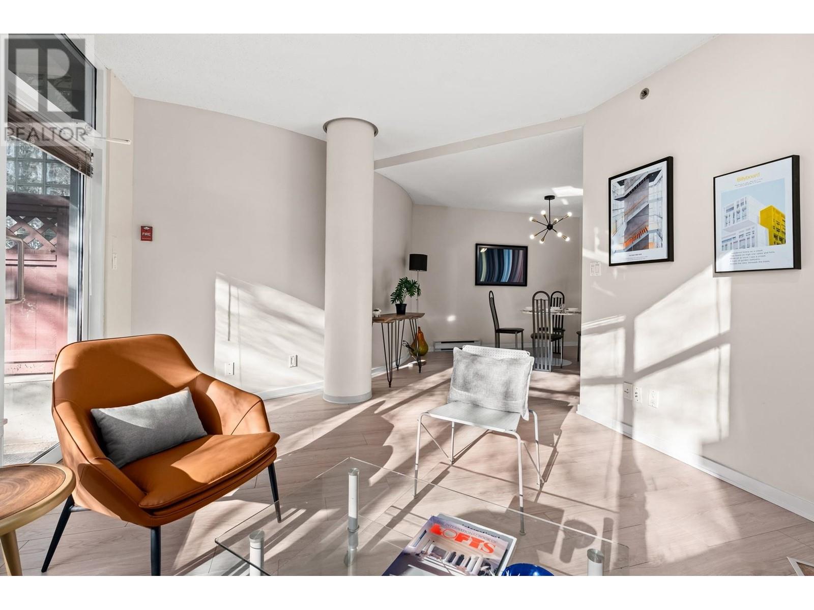 Listing Picture 2 of 11 : 102 1771 NELSON STREET, Vancouver / 溫哥華 - 魯藝地產 Yvonne Lu Group - MLS Medallion Club Member