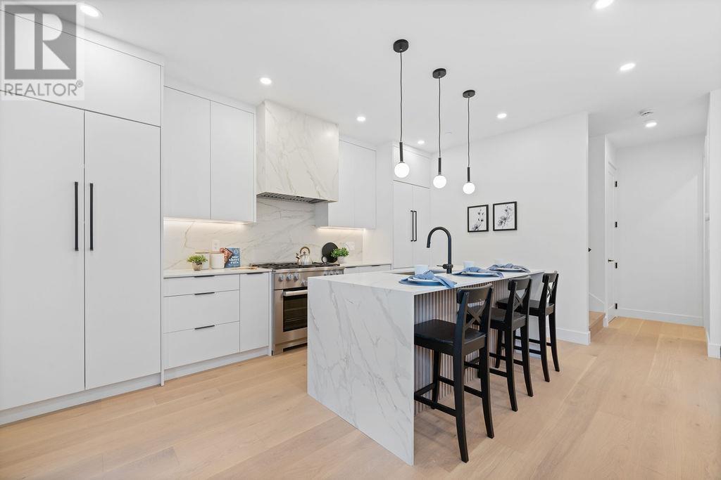 Listing Picture 5 of 40 : 1 3772 W 20TH AVENUE, Vancouver / 溫哥華 - 魯藝地產 Yvonne Lu Group - MLS Medallion Club Member
