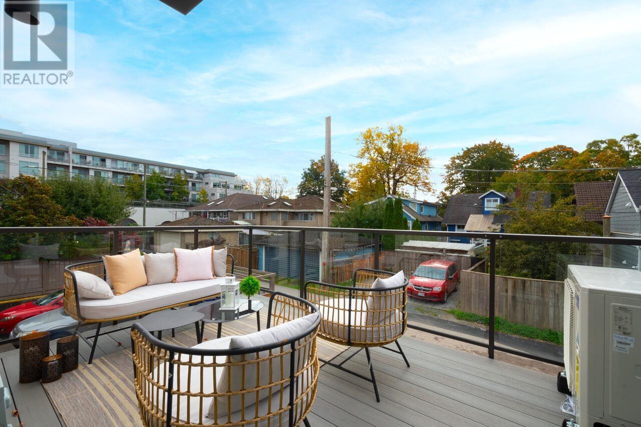 130 E 17th Avenue, Vancouver, British Columbia  V5V 1A4 - Photo 25 - R2961923