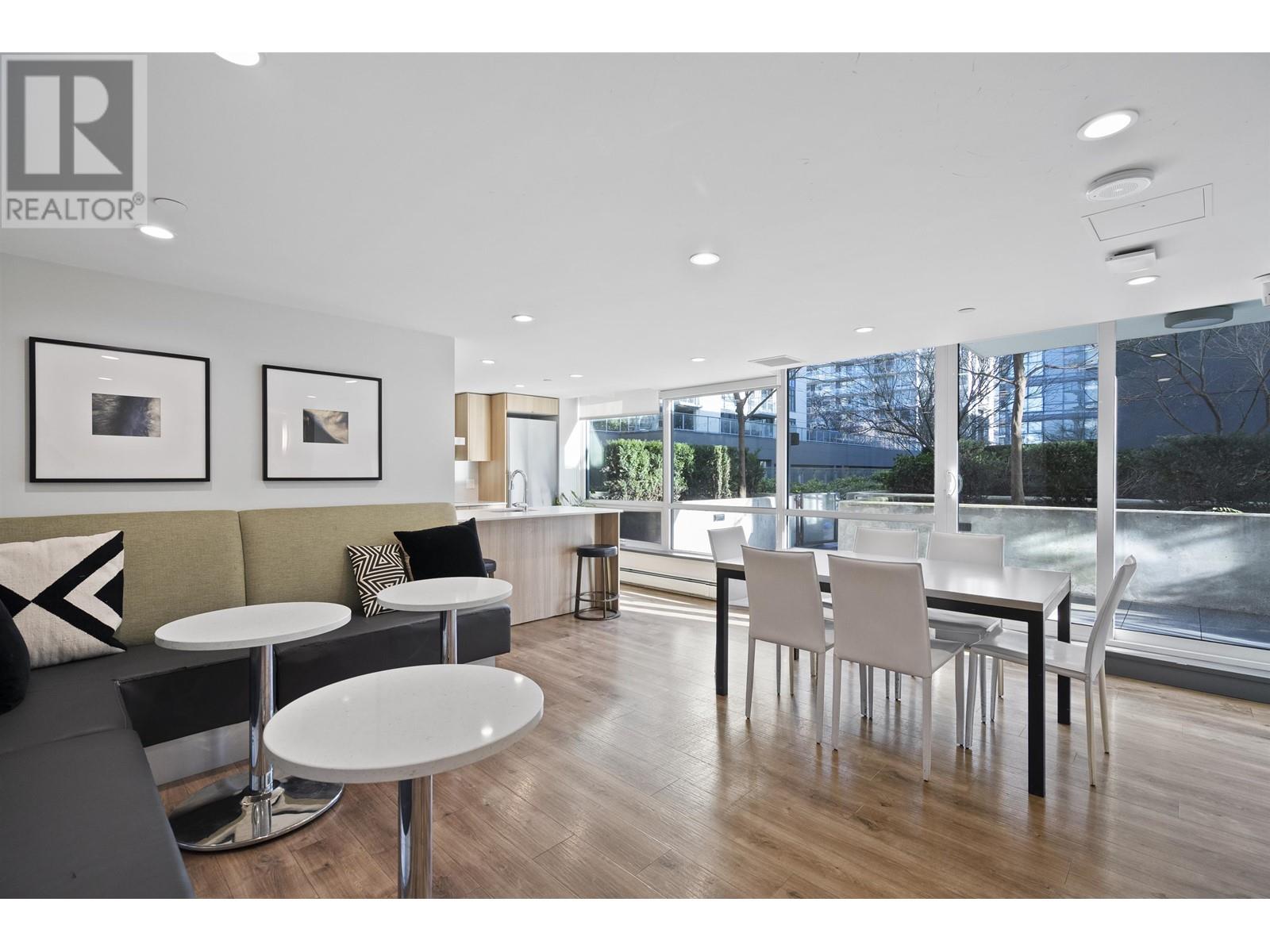 Listing Picture 24 of 35 : 1509 1788 COLUMBIA STREET, Vancouver / 溫哥華 - 魯藝地產 Yvonne Lu Group - MLS Medallion Club Member