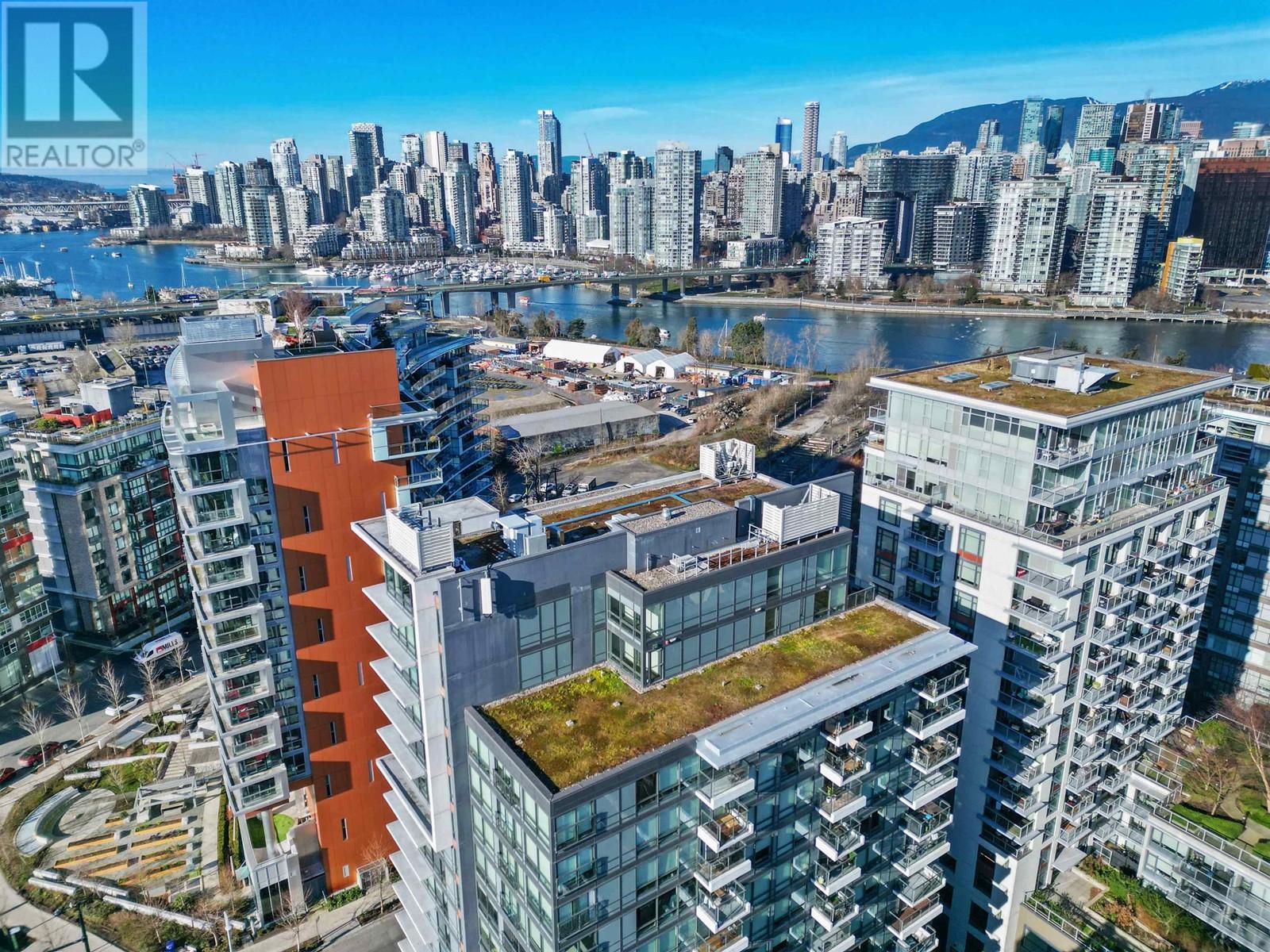 Listing Picture 29 of 35 : 1509 1788 COLUMBIA STREET, Vancouver / 溫哥華 - 魯藝地產 Yvonne Lu Group - MLS Medallion Club Member