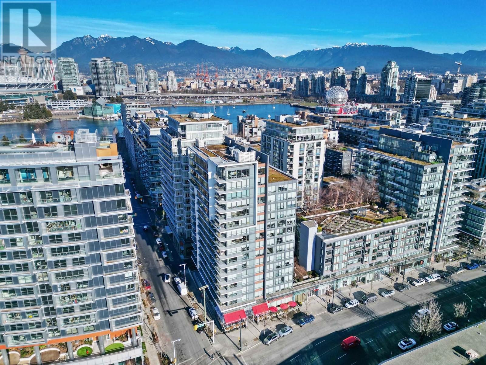 Listing Picture 32 of 35 : 1509 1788 COLUMBIA STREET, Vancouver / 溫哥華 - 魯藝地產 Yvonne Lu Group - MLS Medallion Club Member