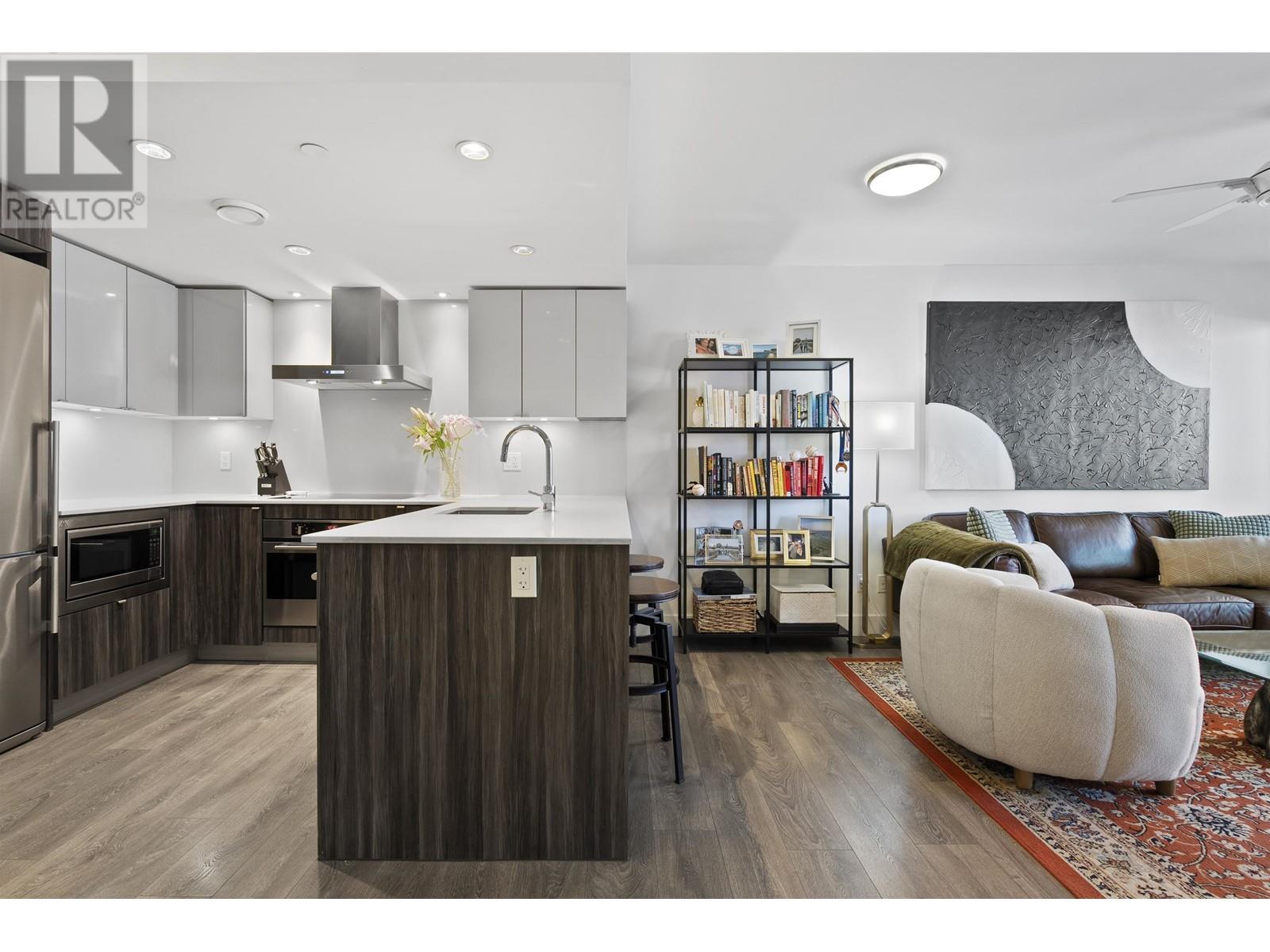 Listing Picture 5 of 35 : 1509 1788 COLUMBIA STREET, Vancouver / 溫哥華 - 魯藝地產 Yvonne Lu Group - MLS Medallion Club Member