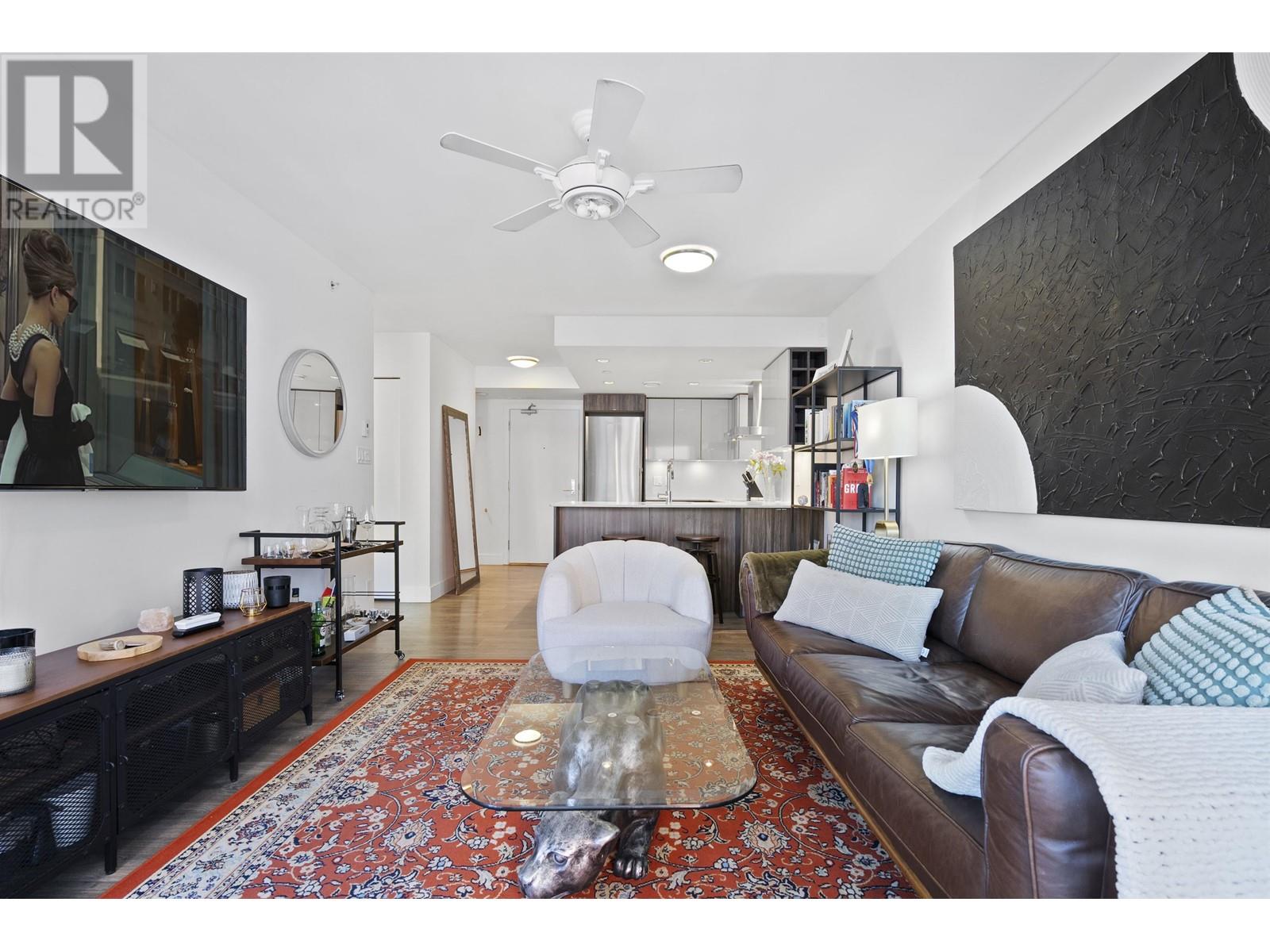 Listing Picture 9 of 35 : 1509 1788 COLUMBIA STREET, Vancouver / 溫哥華 - 魯藝地產 Yvonne Lu Group - MLS Medallion Club Member