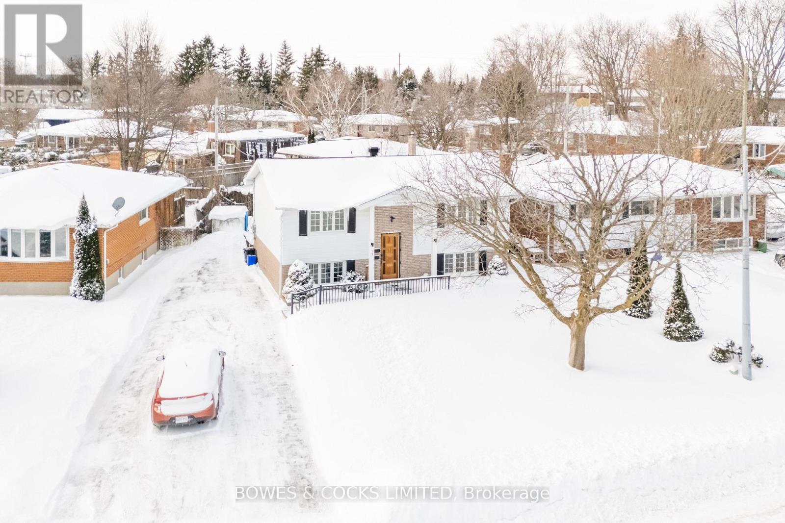 13 Rosemary Drive, Kawartha Lakes, Ontario  K9V 4T2 - Photo 4 - X11948117