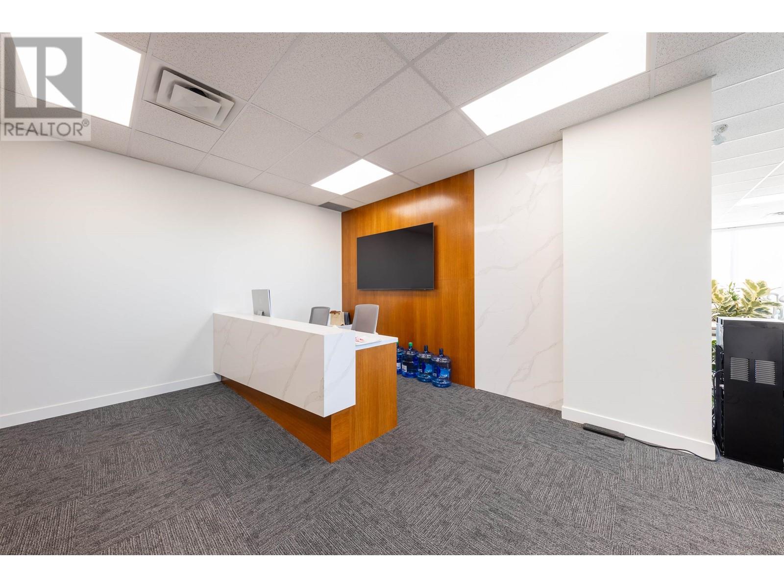 Listing Picture 13 of 27 : 1215 6388 NO. 3 ROAD, Richmond / 烈治文 - 魯藝地產 Yvonne Lu Group - MLS Medallion Club Member