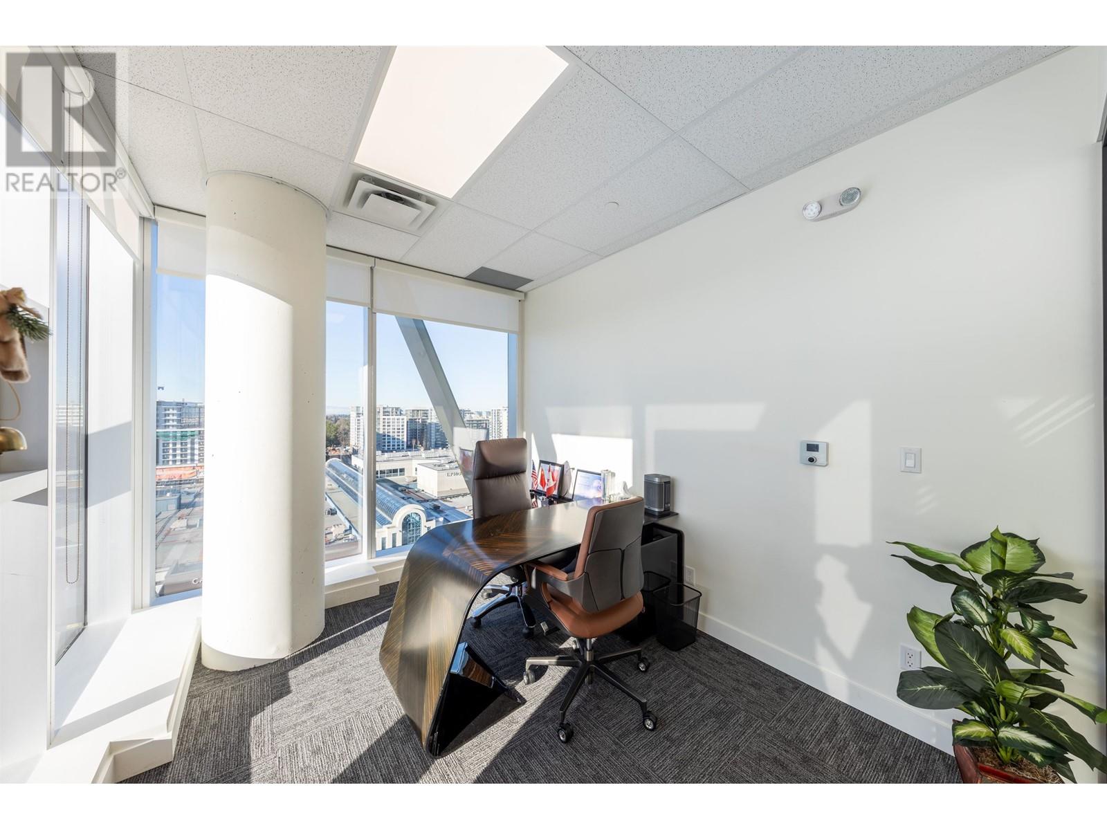 Listing Picture 20 of 27 : 1215 6388 NO. 3 ROAD, Richmond / 烈治文 - 魯藝地產 Yvonne Lu Group - MLS Medallion Club Member