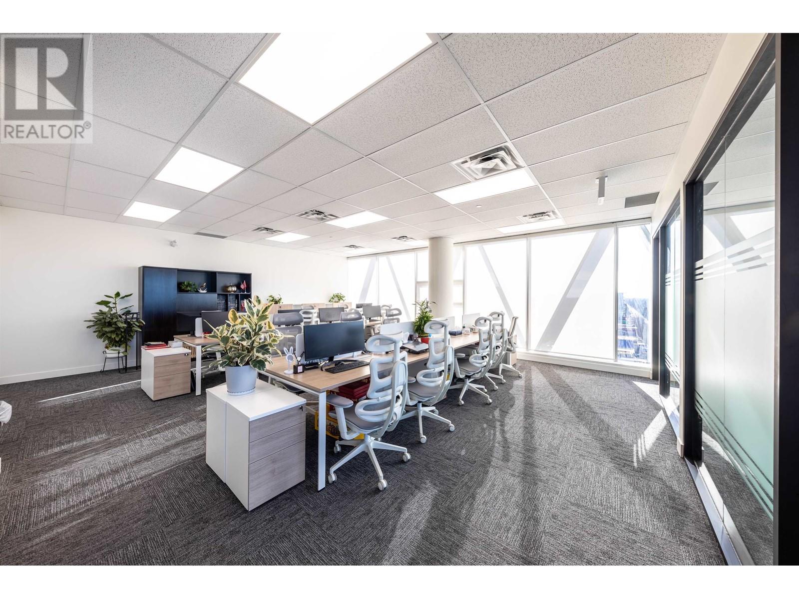 Listing Picture 27 of 27 : 1215 6388 NO. 3 ROAD, Richmond / 烈治文 - 魯藝地產 Yvonne Lu Group - MLS Medallion Club Member