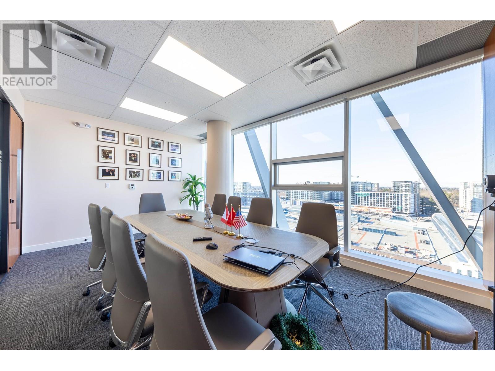 Listing Picture 7 of 27 : 1215 6388 NO. 3 ROAD, Richmond / 烈治文 - 魯藝地產 Yvonne Lu Group - MLS Medallion Club Member