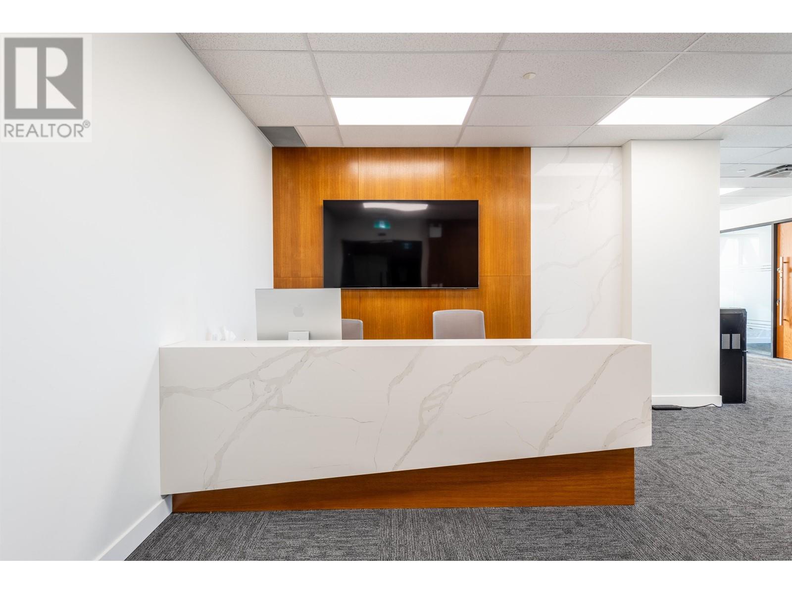 Listing Picture 11 of 27 : 1215 6388 NO. 3 ROAD, Richmond / 烈治文 - 魯藝地產 Yvonne Lu Group - MLS Medallion Club Member