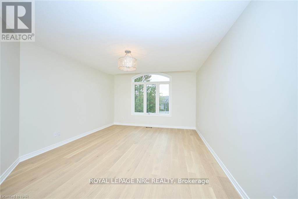 76 Loretta Drive, Niagara-On-The-Lake, Ontario  L0S 1T0 - Photo 16 - X11948054
