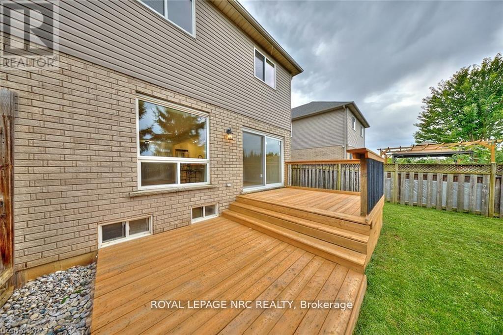 76 Loretta Drive, Niagara-On-The-Lake, Ontario  L0S 1T0 - Photo 29 - X11948054