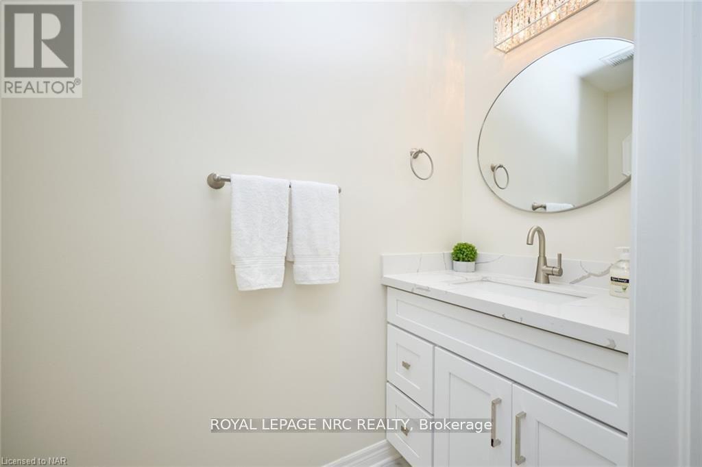 76 Loretta Drive, Niagara-On-The-Lake, Ontario  L0S 1T0 - Photo 4 - X11948054