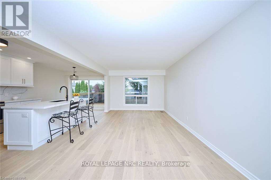 76 Loretta Drive, Niagara-On-The-Lake, Ontario  L0S 1T0 - Photo 6 - X11948054