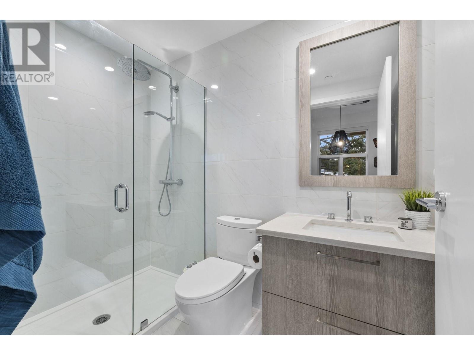 410 707 E 3RD STREET